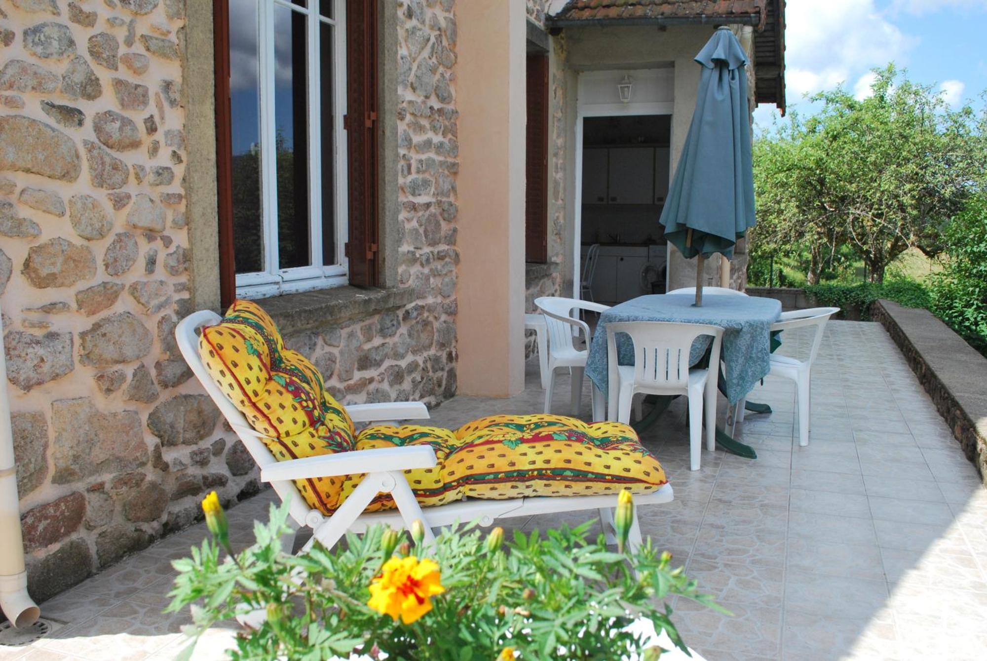 Gîte Des Sapins Ranchal Exterior foto